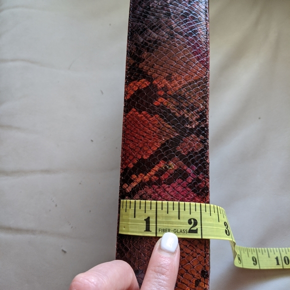 Bebe - Picture 4 of 6